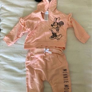 Pink Minnie Mouse Long-Sleeve Hoodie & Jogger Set